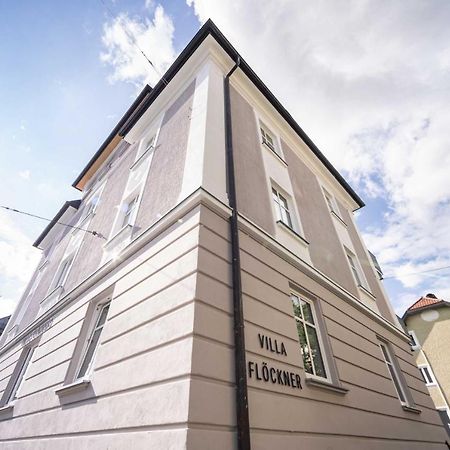 Villa Floeckner Bed & Breakfast Залцбург Екстериор снимка