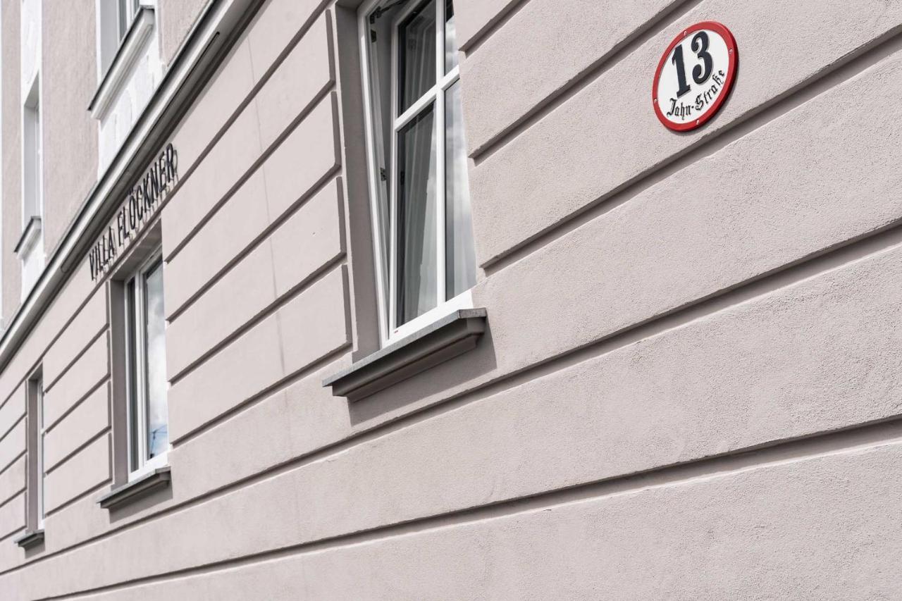 Villa Floeckner Bed & Breakfast Залцбург Екстериор снимка